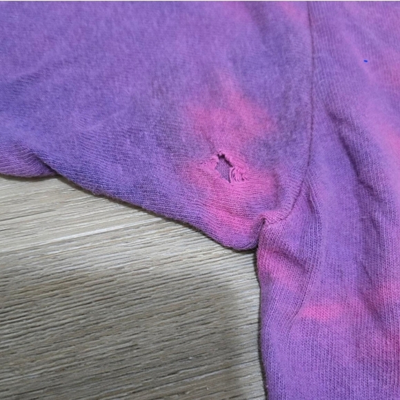 Alice and Wonderland Size XL Cheshire Cat Bleach Graphic Print tee - Picture 3 of 3